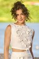 Blusa Cropped Com Aplicacoes De Petalas Off White 46