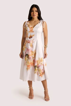 Vestido Plano Midi Com Recorte Central