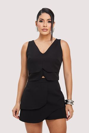 Conjunto De Cropped E Short Saia Em Camadas